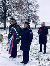 Возложение в бывшем лагере военнопленных в Кайзерштайнбрухе 